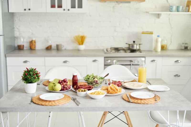 Des matériaux robustes et durables pour une meilleure résistance Cuisine Martine
