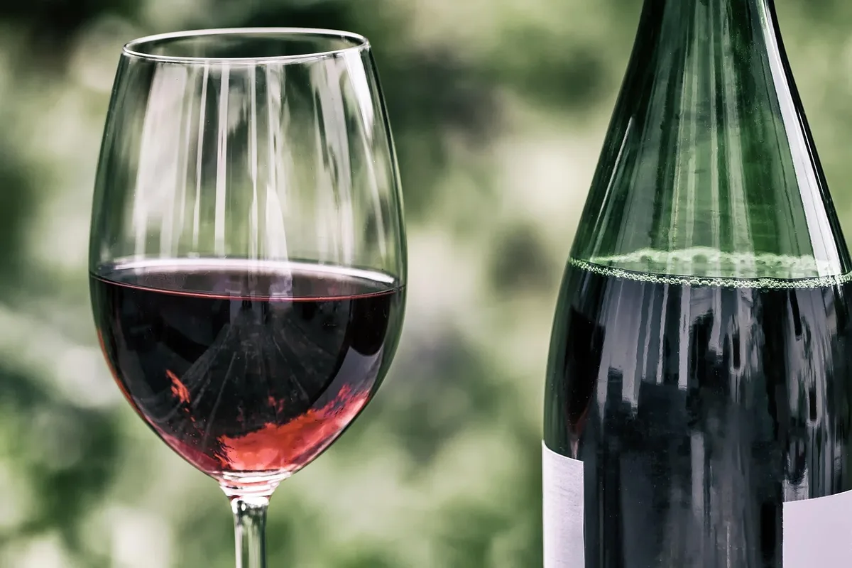 Verres de dégustation et notes aromatiques pour whisky japonais